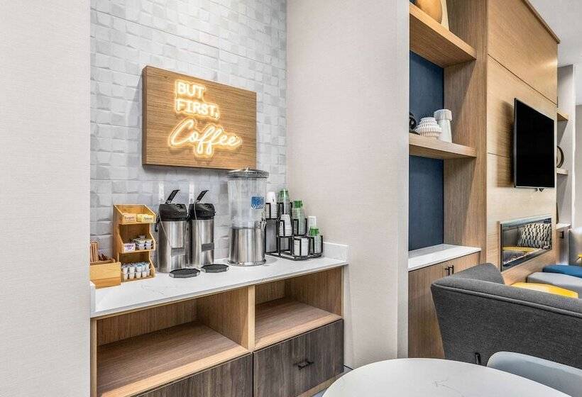 هتل La Quinta Inn & Suites By Wyndham San Jose Silicon Valley