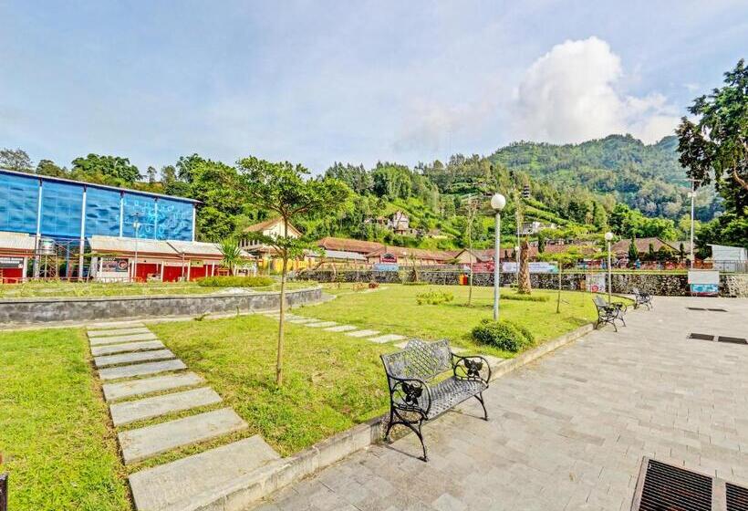 فندق Oyo Homes 91150 Desa Wisata Samiran