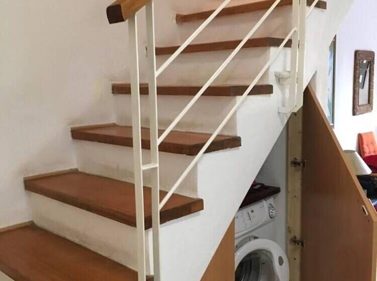 اقامتگاه Immaculate 3 Bed House In