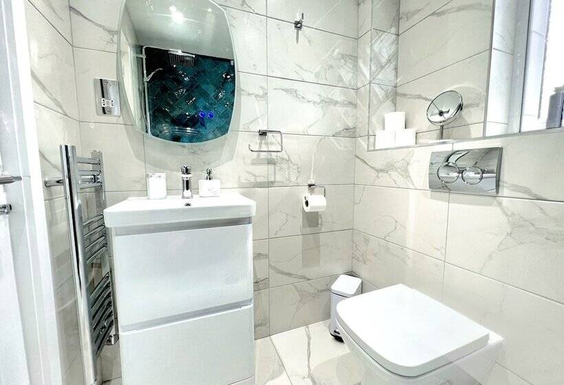レジデンス Quirky Family Home In Glasgow