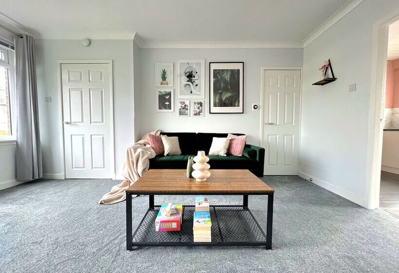 レジデンス Quirky Family Home In Glasgow