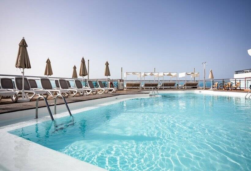 Servatur JB - Adults Only