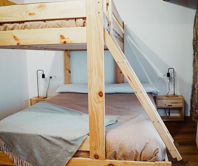 호스텔 Cases Altes De Posada