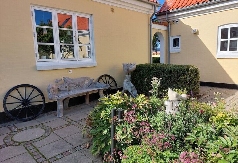 تختخواب و صبحانه Toftegården Guesthouse   Rooms
