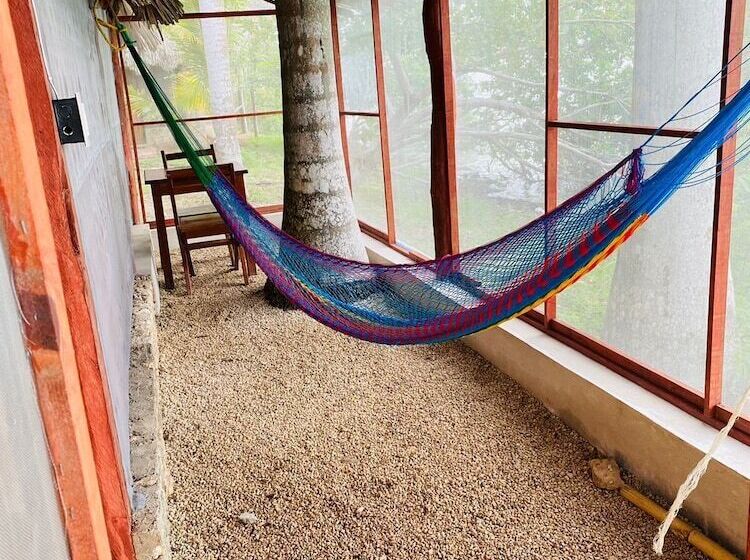 فندق Cayuco Maya