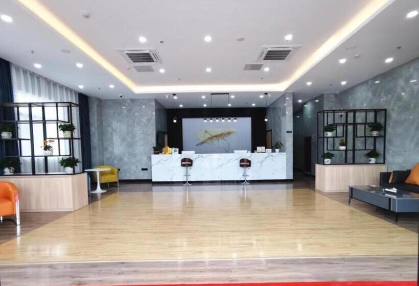 호텔 Greentree Inn Express Jiangsu Taizhou North High Speed Railway Station
