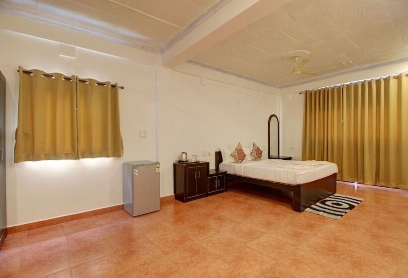 ホテル Pleasure Inn Near Turtle Beach  Morjim