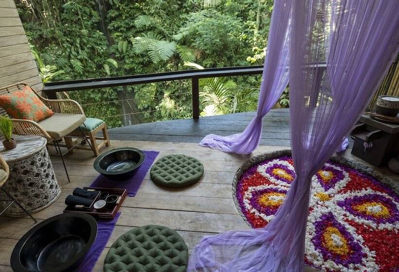 منتجع Pramana Giri Kusuma