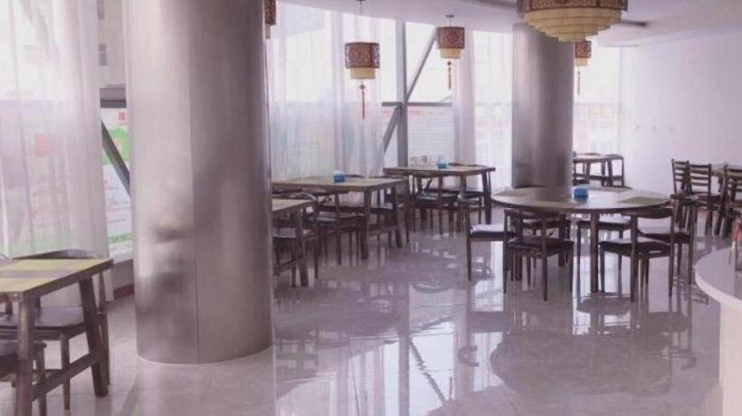 فندق Greentree Inn Binzhou Bus Station