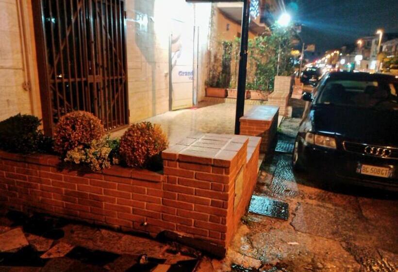 بنسيون Le Stanze Di Ginevra   Santa Maria A Vico