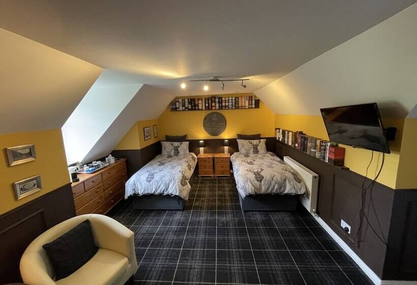 פנסיון The Gables Whisky B&b