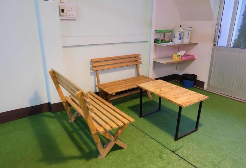 Jd Hostel
