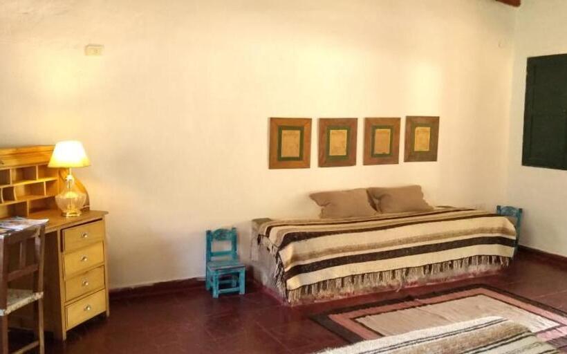 پانسیون Casa De Campo La Paya