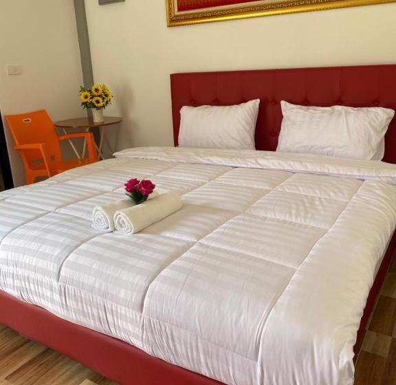 Pp Nongkhai Resort