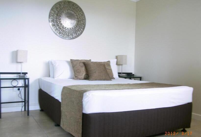 Coral Towers Holiday Suites