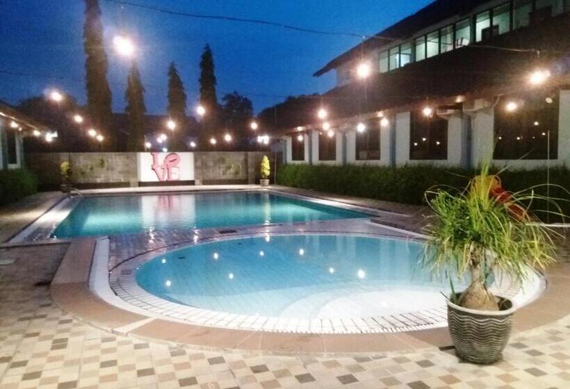 هتل Sofia Juanda Surabaya