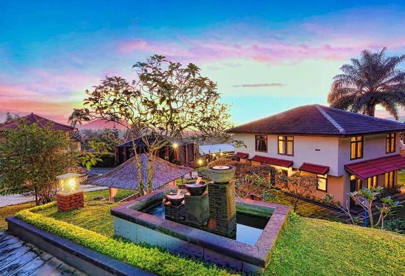 Отель The Jayakarta Cisarua