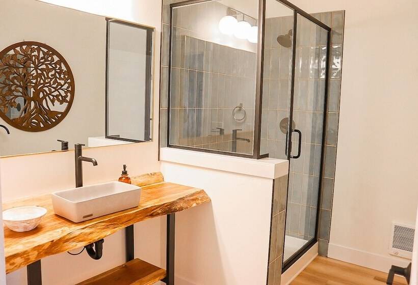 호텔 The Wildflower Inn