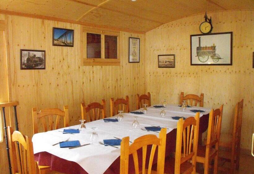 بنسيون Hostal Nicol's