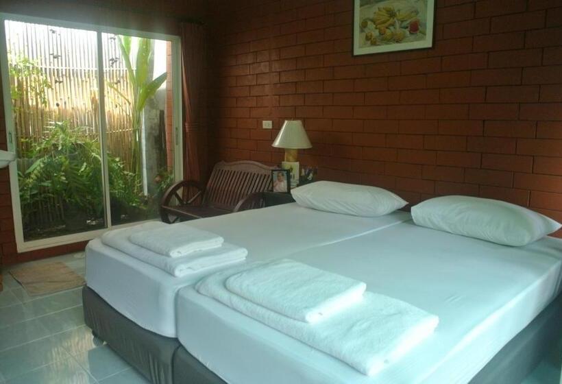 پانسیون P.y. Guest House