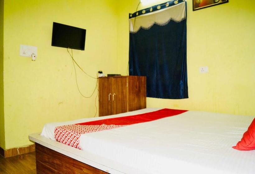 فندق Oyo Flagship 81203 Sai Kripa Guest House