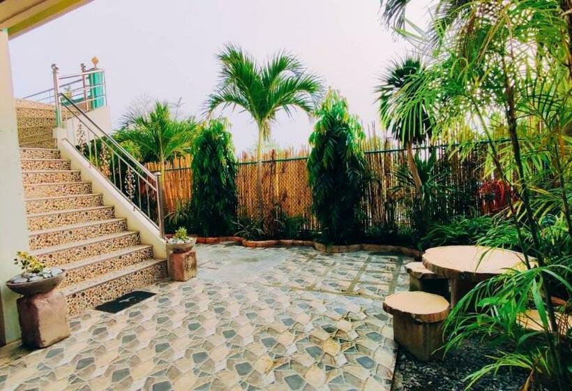 هتل Emshienell Beach Resort And Event Place