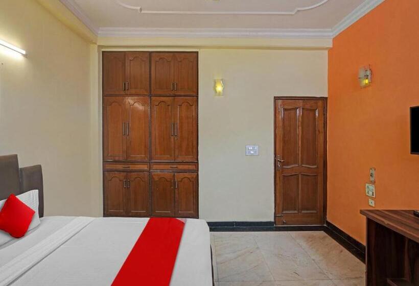 Hotel Oyo Flagship 81208 The Moonlight Residency