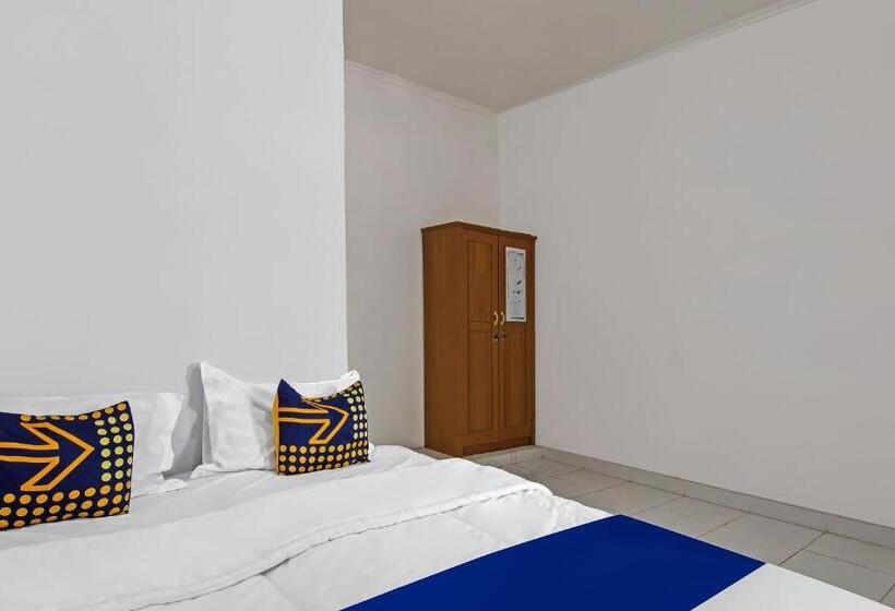 هتل Spot On 92498 Fanni Homestay