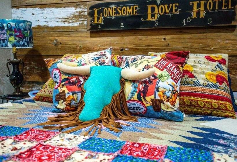 펜션 Lonesome Dove Bandera Cabin