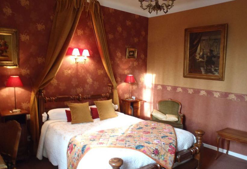 住宿加早餐  La Villa Les Pins