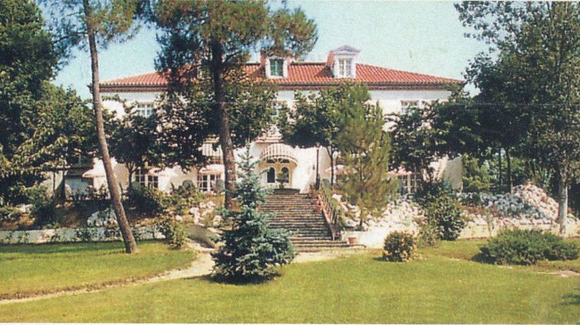 住宿加早餐  La Villa Les Pins