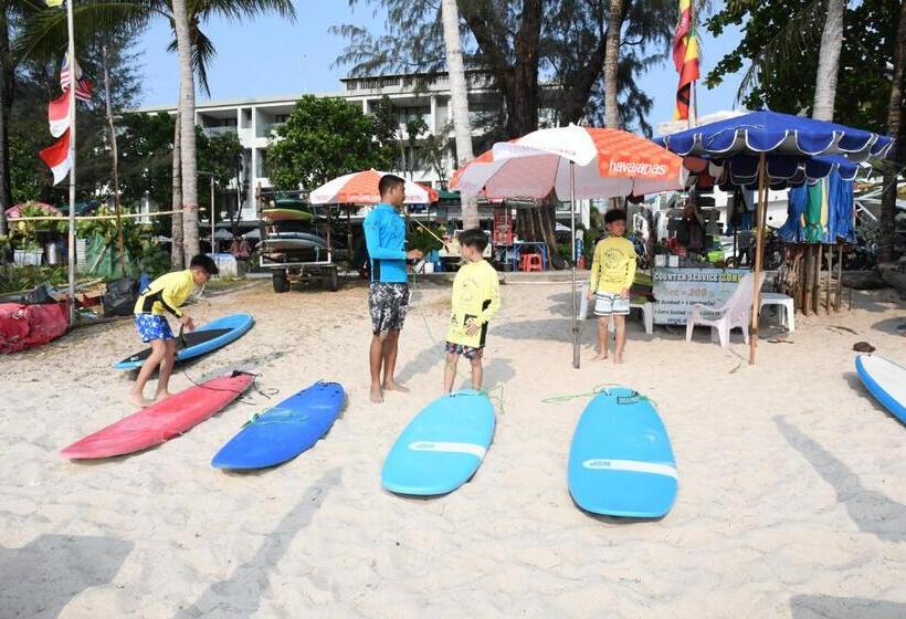 هتل Baan Andaman Sea Surf
