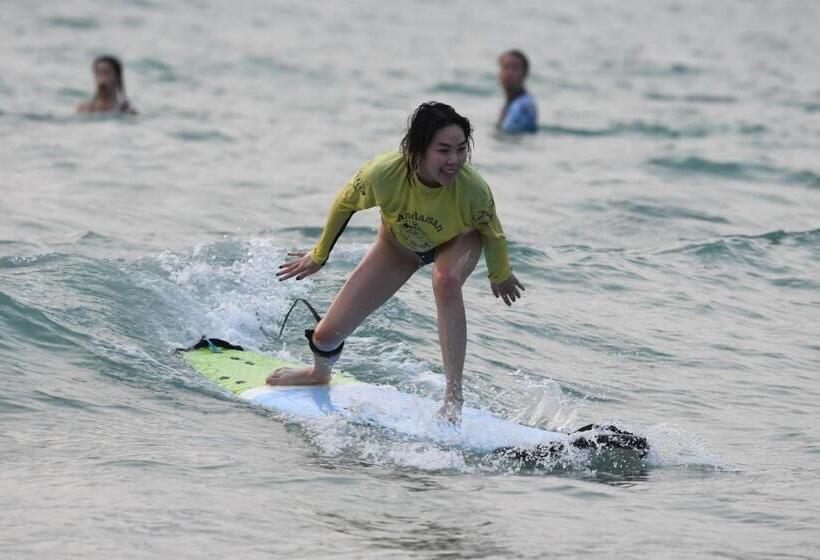 هتل Baan Andaman Sea Surf
