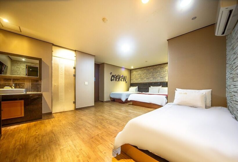 בית מלון כפרי Chakan