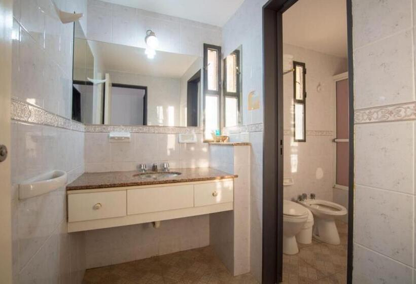 هتل La Colina Del Sol