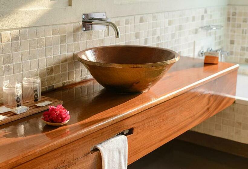 בית מלון כפרי Montebelo Gorongosa Lodge & Safari
