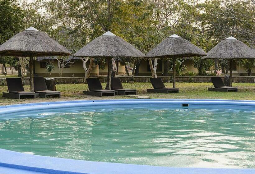 בית מלון כפרי Montebelo Gorongosa Lodge & Safari