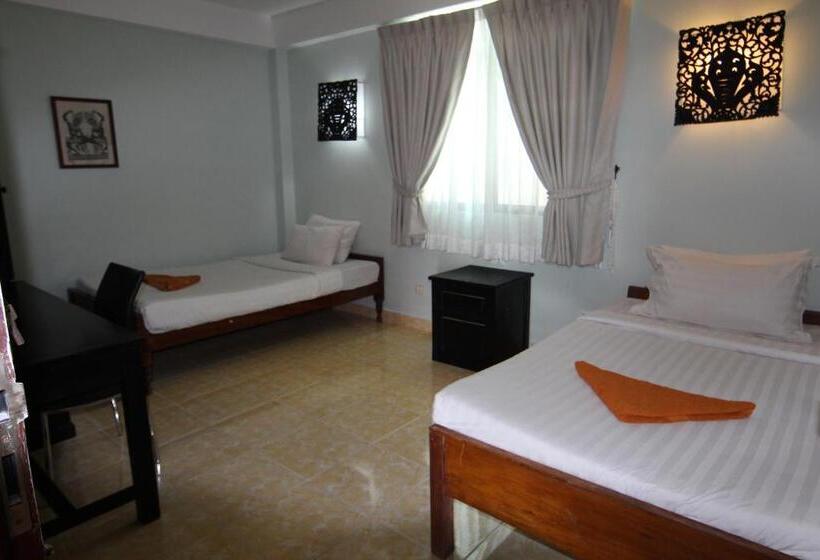هتل Naga Angkor Hostel