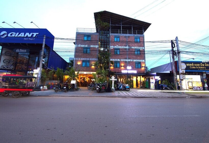 هتل Naga Angkor Hostel