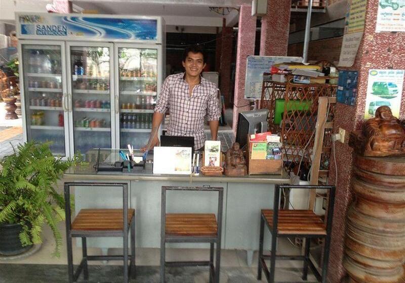 هتل Naga Angkor Hostel