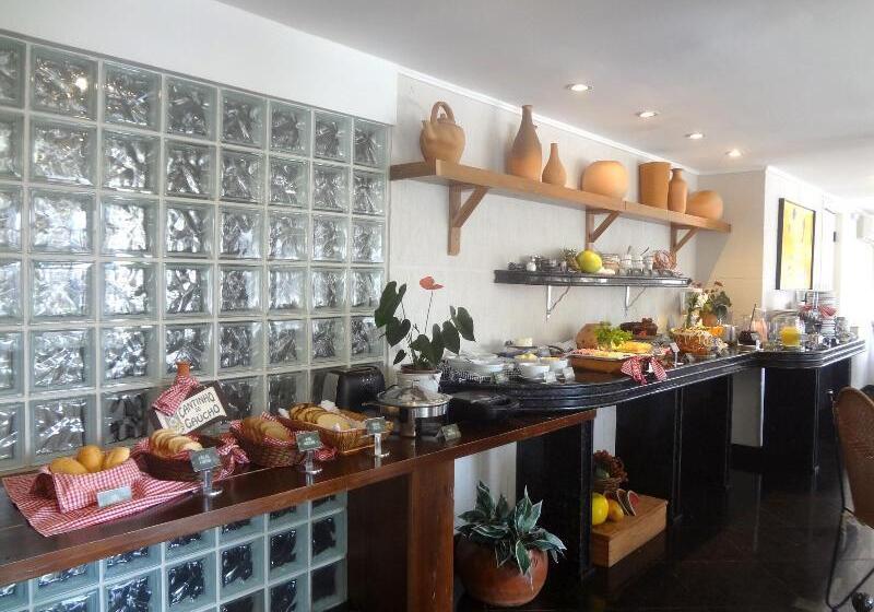 ホテル Novo Hamburgo Business