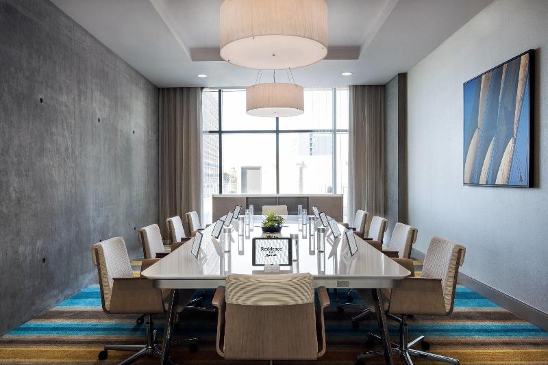 Отель Residence Inn By Marriott San Diego Downtown/bayfront