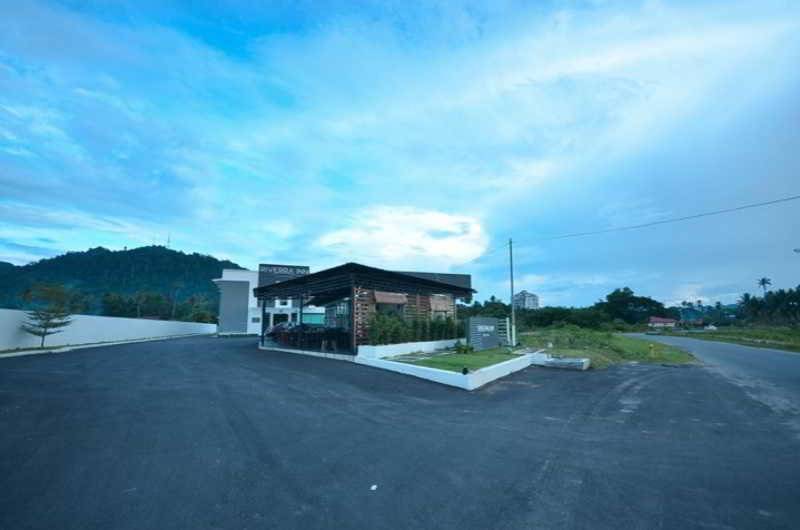هتل Riverra Inn Langkawi
