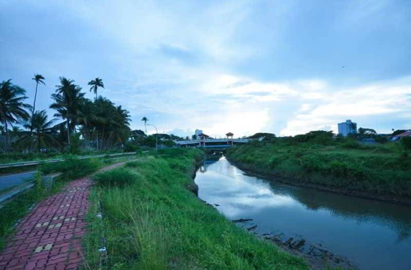 هتل Riverra Inn Langkawi