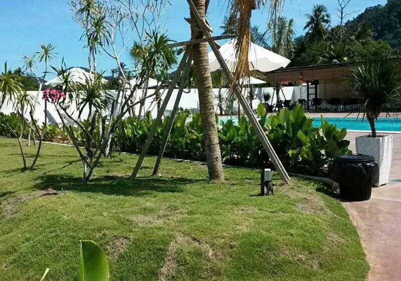هتل Riverra Inn Langkawi