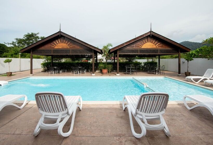 هتل Riverra Inn Langkawi