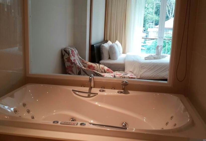 هتل The Privilege Residence