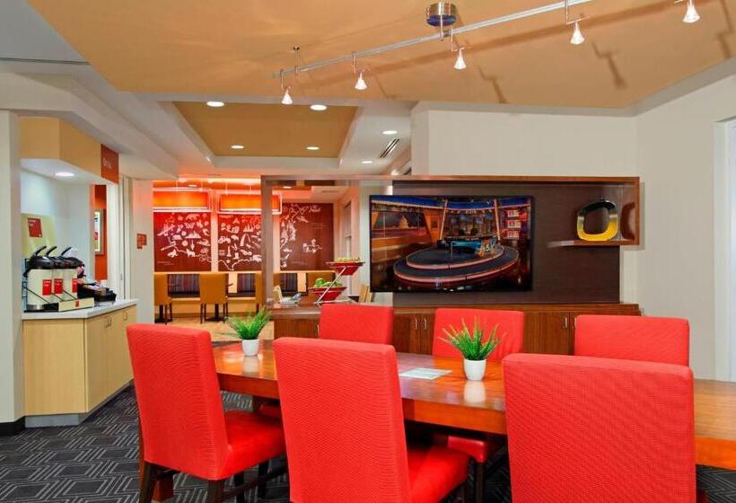 בית מלון כפרי Towneplace Suites By Marriott New Orleans Harvey/west Bank