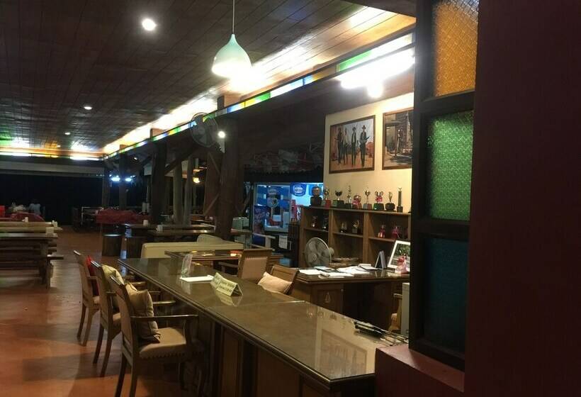 Pechmaneekan Beach Resort