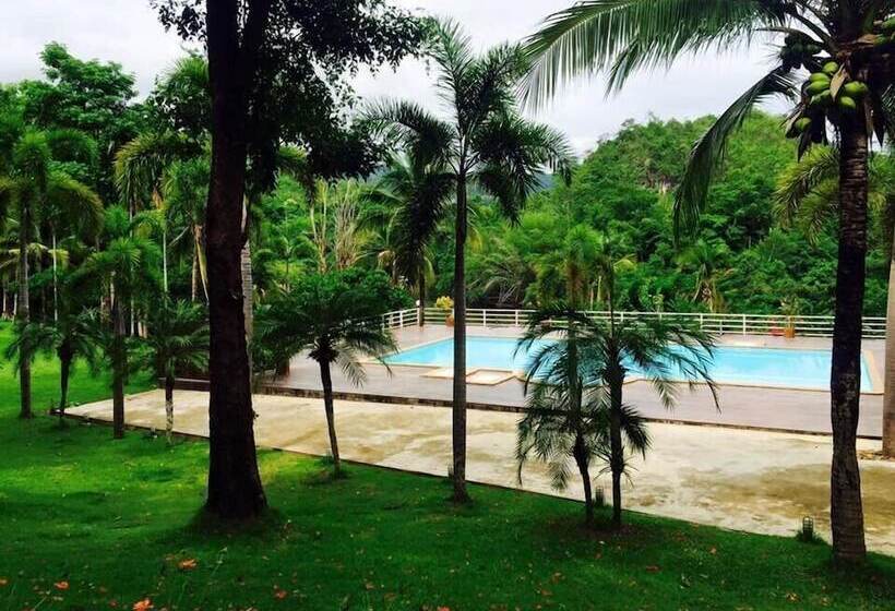 Pechmaneekan Beach Resort